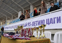 Спортивный праздник завершился награждением команд дипломами, кубками и медалями с символикой 95-летия ЦАГИ